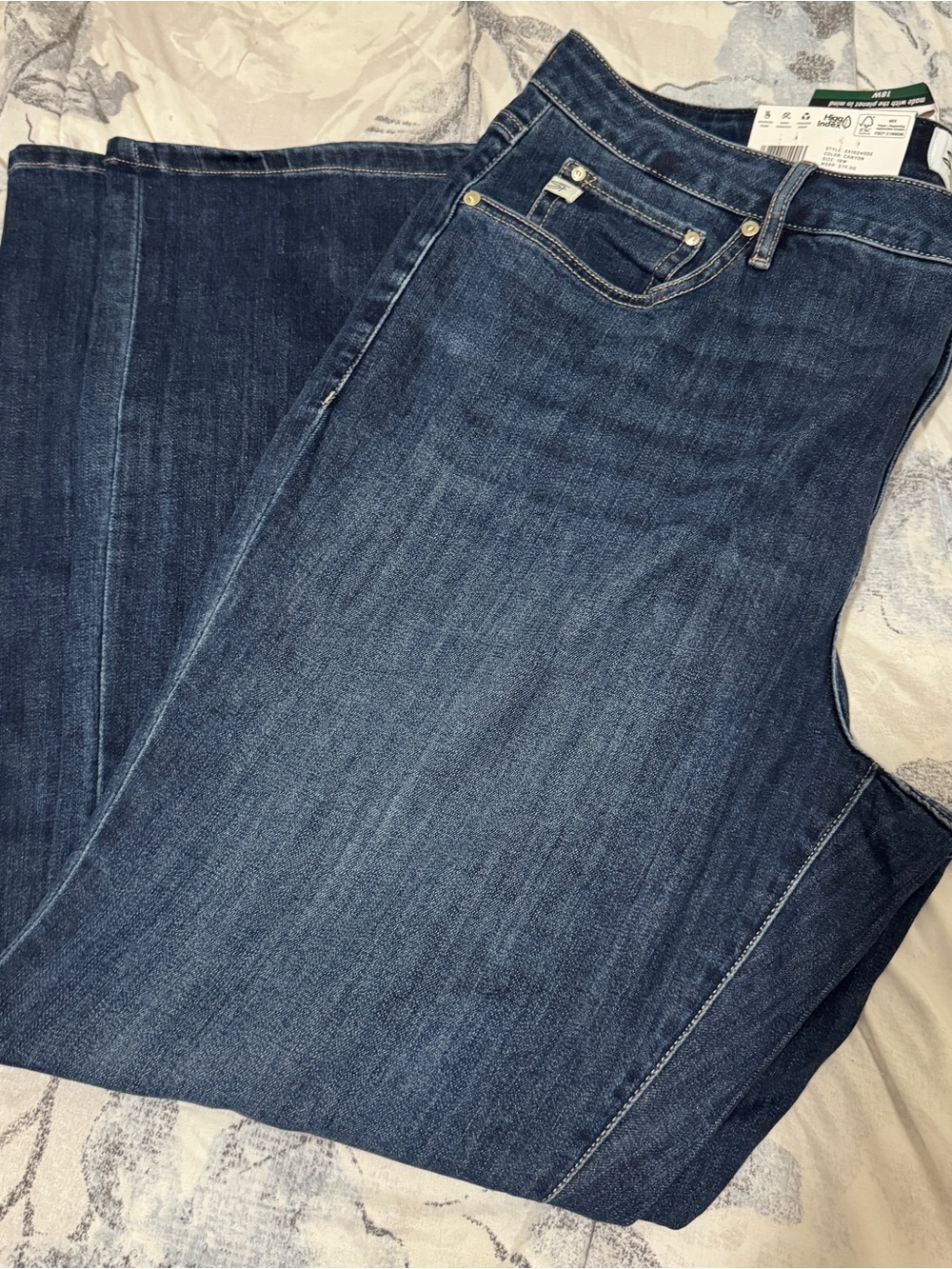 Seven7 Women's Bootcut Jeans in Classic Blue Wash - Picture 6 of 7